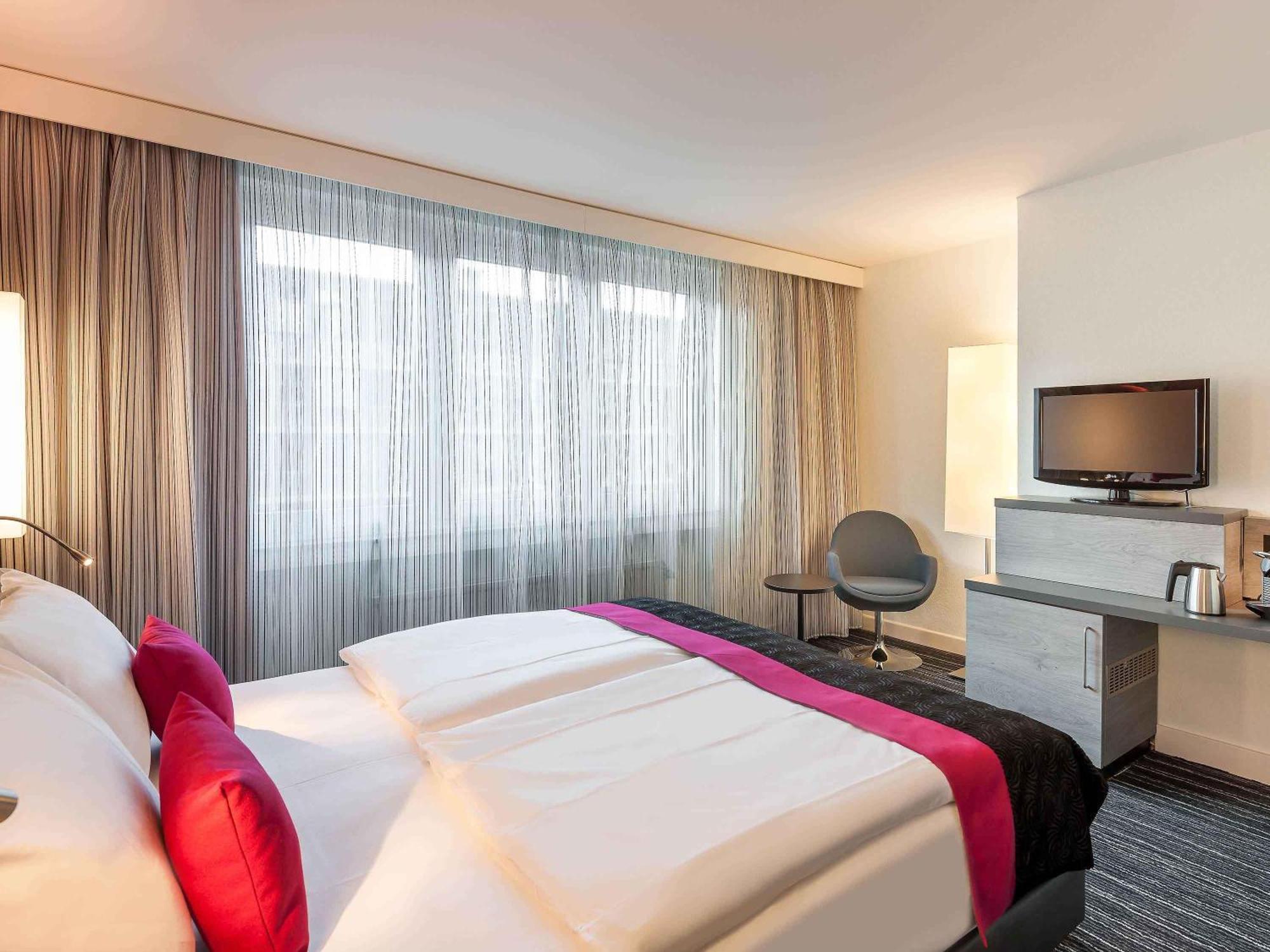 Mercure Hotel Duesseldorf Zentrum — Foto 1